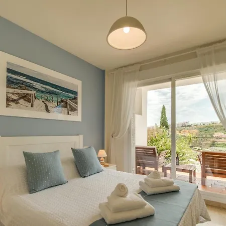 Apartment Beautiful Buganvillas Garden Manilva